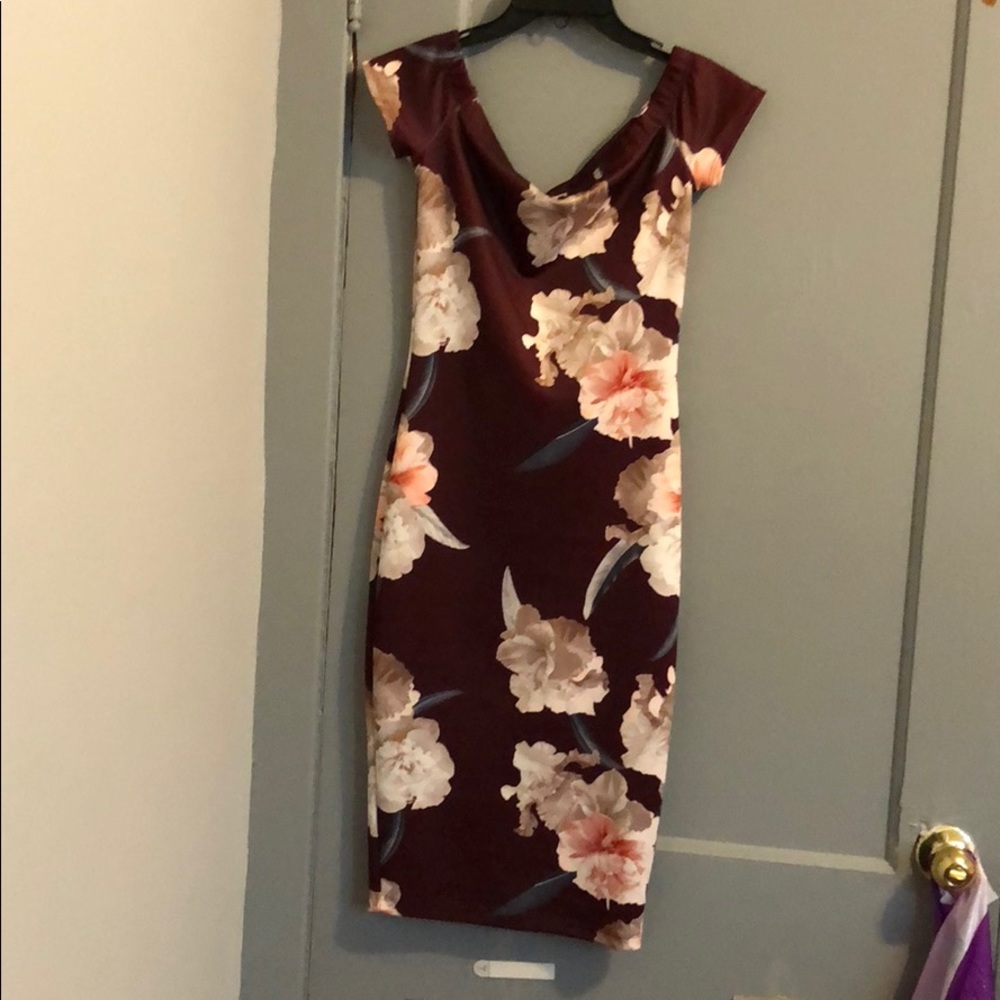 BouBou midi floral burgundy dress!